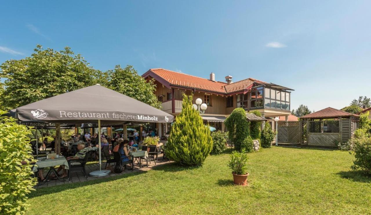 Ferienwohnungen Haus Am See Bernau am Chiemsee Luaran gambar
