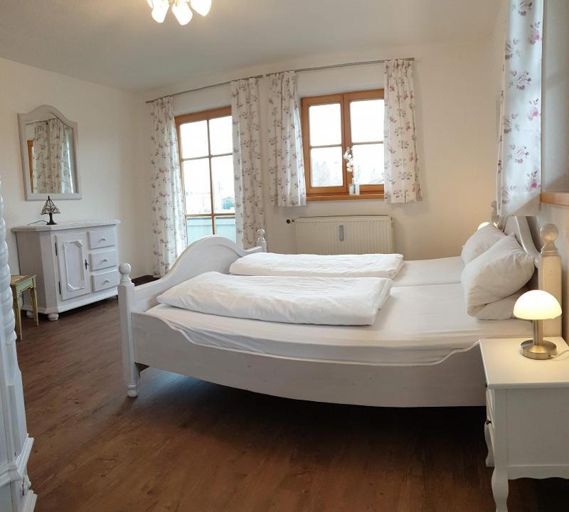Ferienwohnungen Haus Am See Bernau am Chiemsee Luaran gambar
