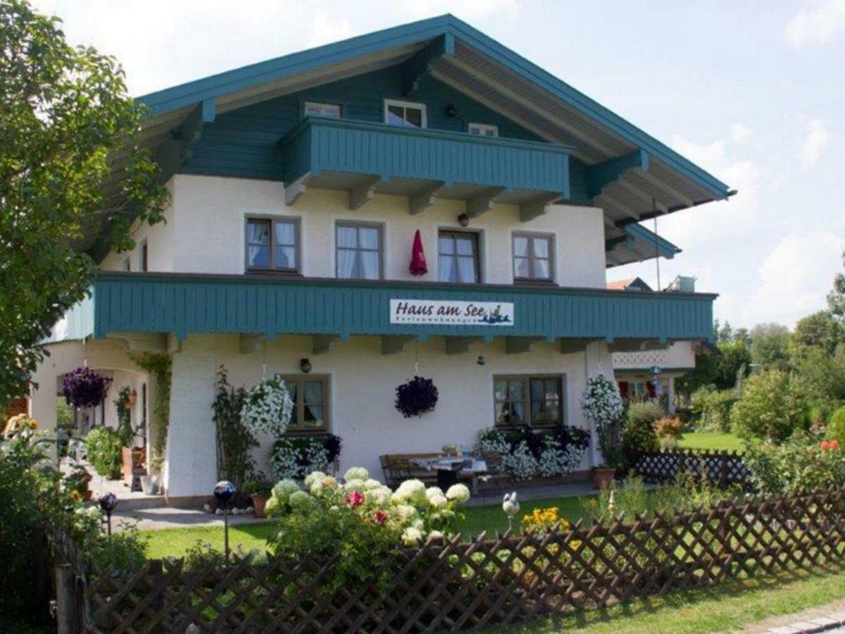 Ferienwohnungen Haus Am See Bernau am Chiemsee Luaran gambar